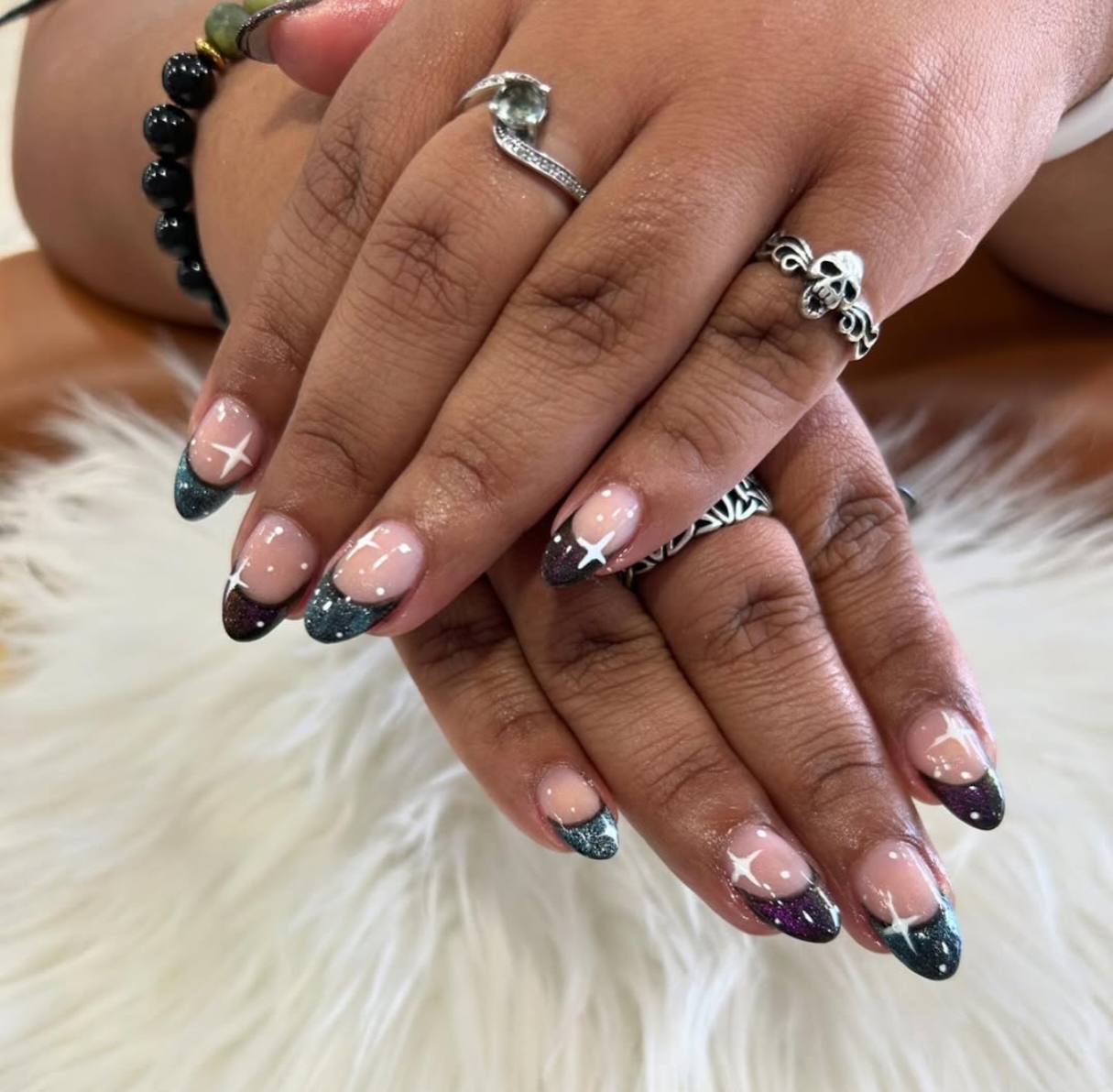Luxx Nails N Beyond gallery 1