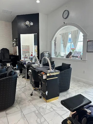 Nail Lounge by K gallery 1